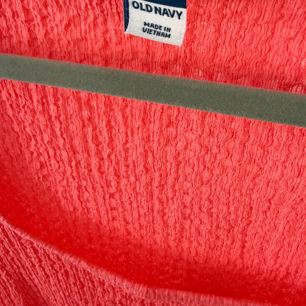 Old Navy Bright Coral Short Sleeve Top - Picture 2 of 4